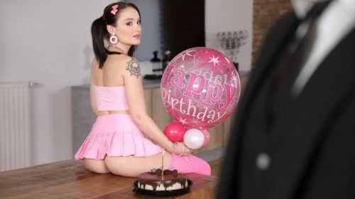 Gift You Deserve – Alice Drake