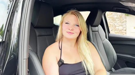 Anissa, 22, has just shot her first porn film from Bordeaux