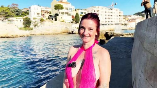 Paola is definitely not cold at all