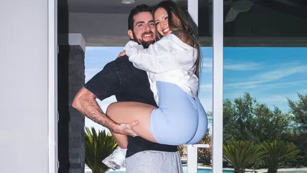 The Goddess And The Girth – Goddess Guzman